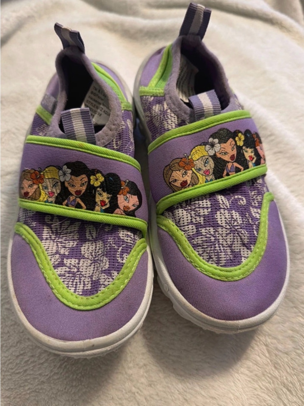 2004 kids bratz shoes